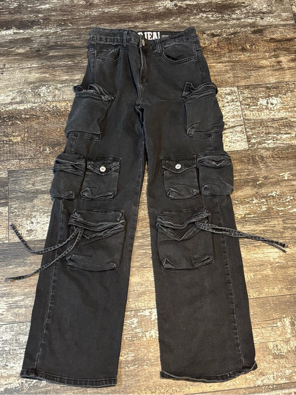 Juniors Size 3 VIP JEANS Cargo Jeans in Black